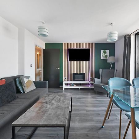 Penthouse W/ Hot Tub Near Stratford, Westfield Διαμέρισμα Λονδίνο Εξωτερικό φωτογραφία